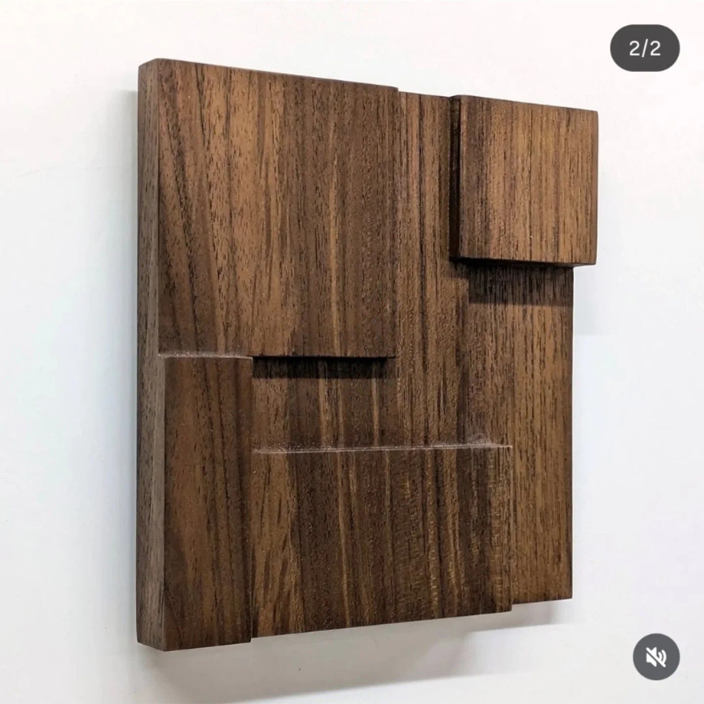 Small relief, 2024 · Reliëfs · Eric Lugtigheid (2/2)