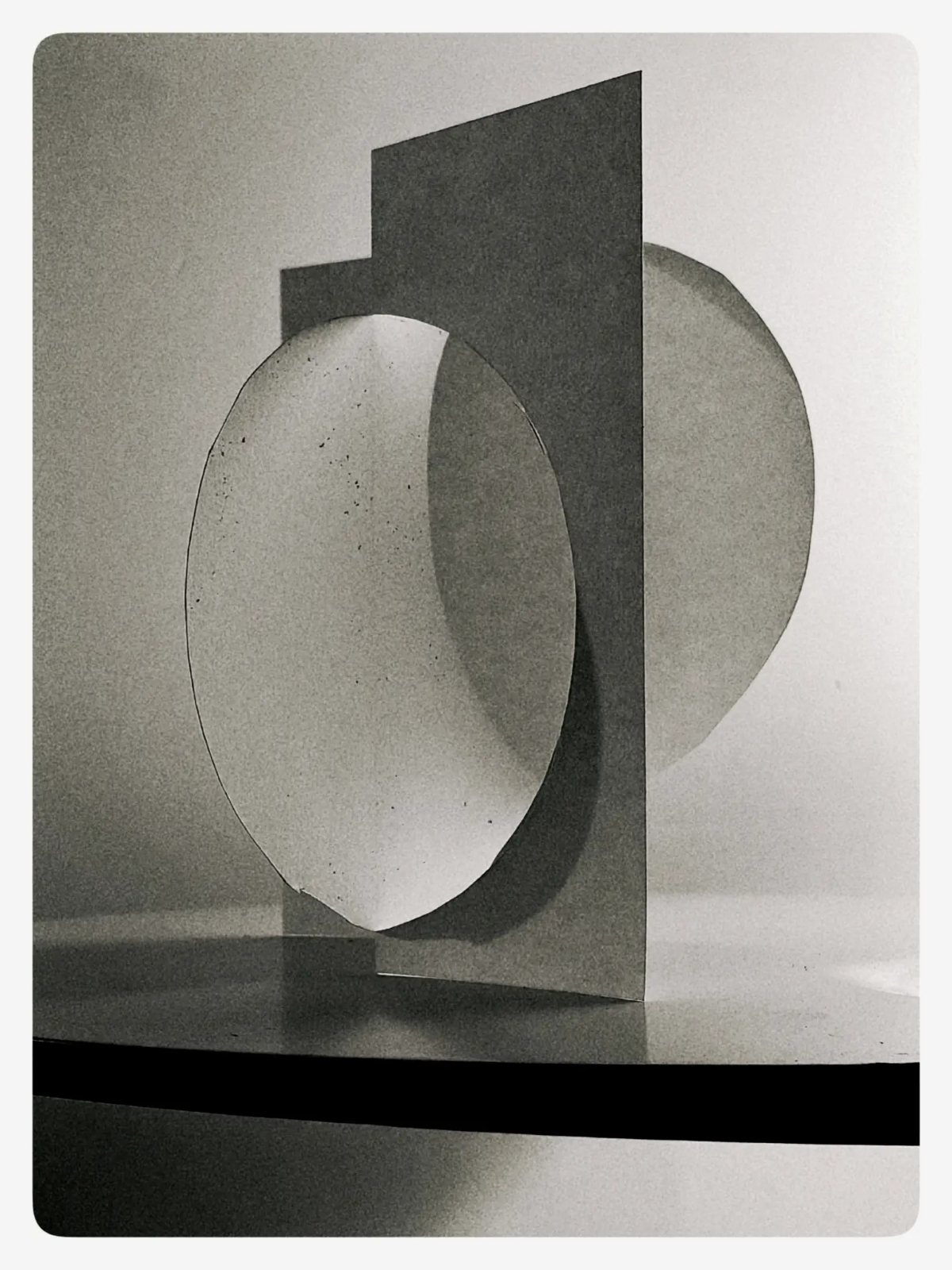 Papercut (A5), 2026 · Eric Lugtigheid (1/2)